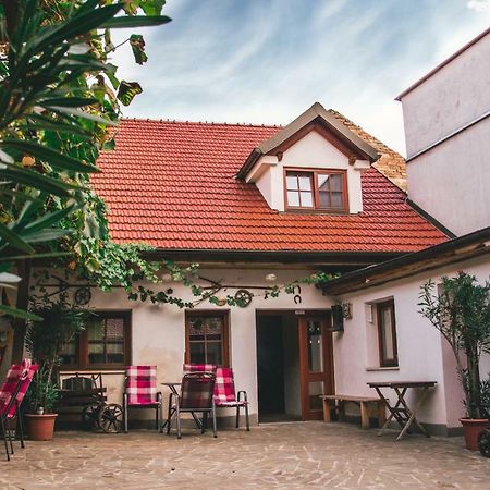 Apartmán Alva 3 Mikulov Exterior foto