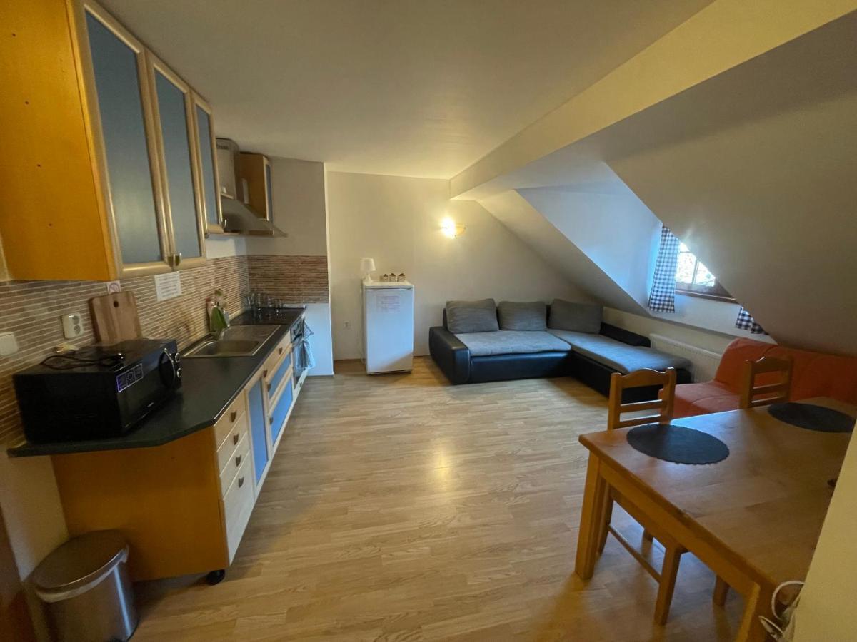 Apartmán Alva 3 Mikulov Exterior foto